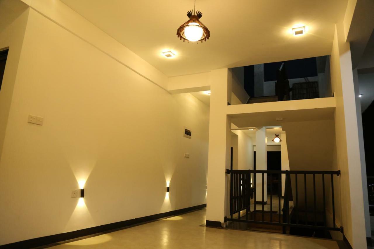 4 Aces Ella Hotel Exterior photo