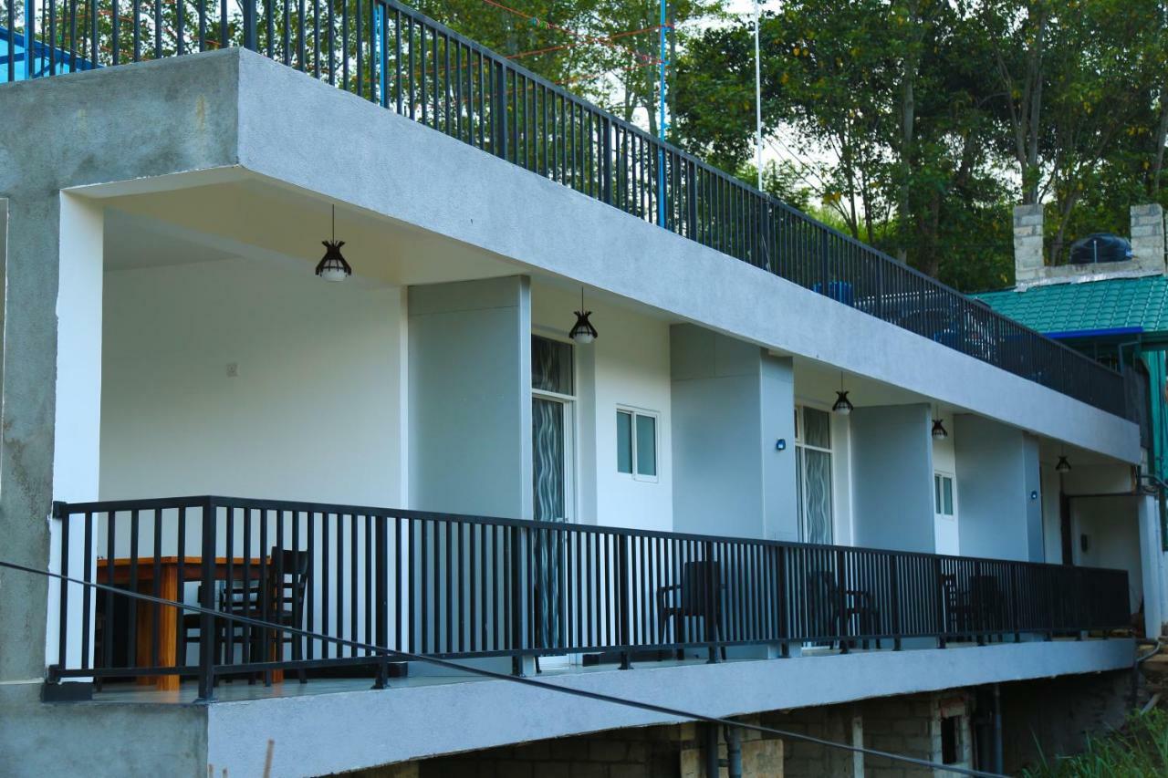 4 Aces Ella Hotel Exterior photo